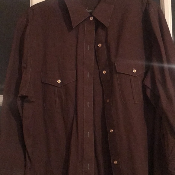 Brown button down shirt - Picture 2 of 5